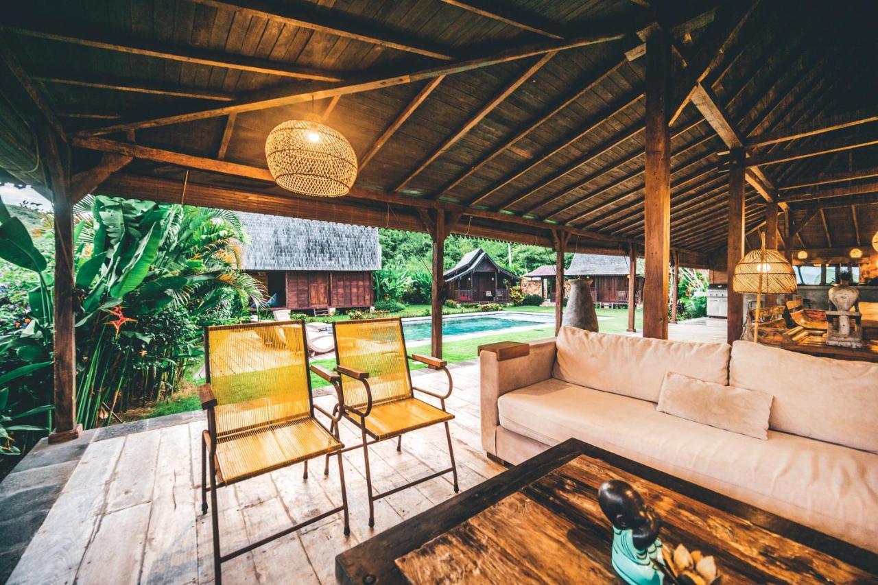 Villa Ellya Kuta  Bagian luar foto